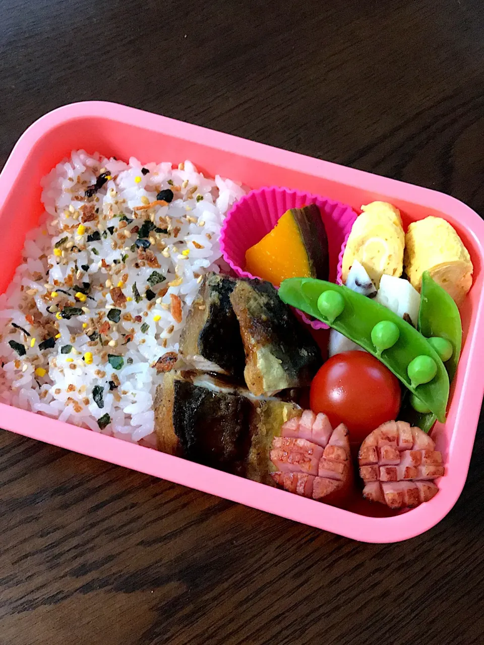 Snapdishの料理写真:アジの塩揚げ弁当|kiicoさん