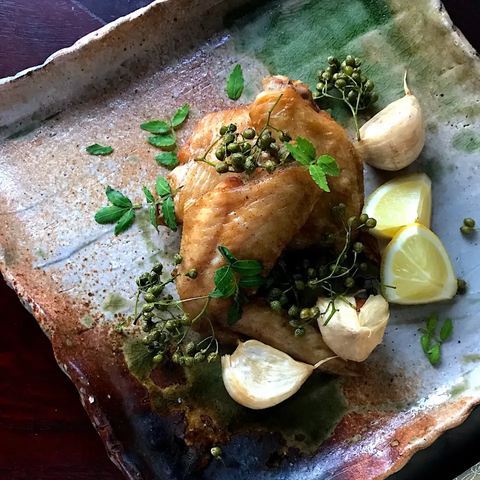 やまださんの料理 実山椒と新にんにくと鶏手羽の唐揚げ|kayoさん