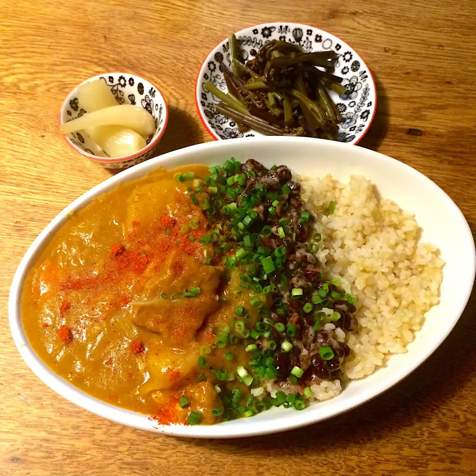 #vegan  #グルテンフリー  #シュガーフリー 
黒豆納豆カレー|makiko_aさん