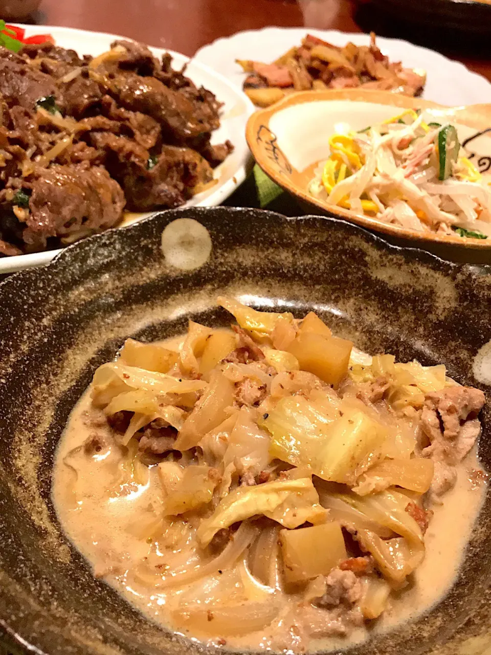 Snapdishの料理写真:春キャベツと豚肉の
マスタードクリーム煮|mokoさん