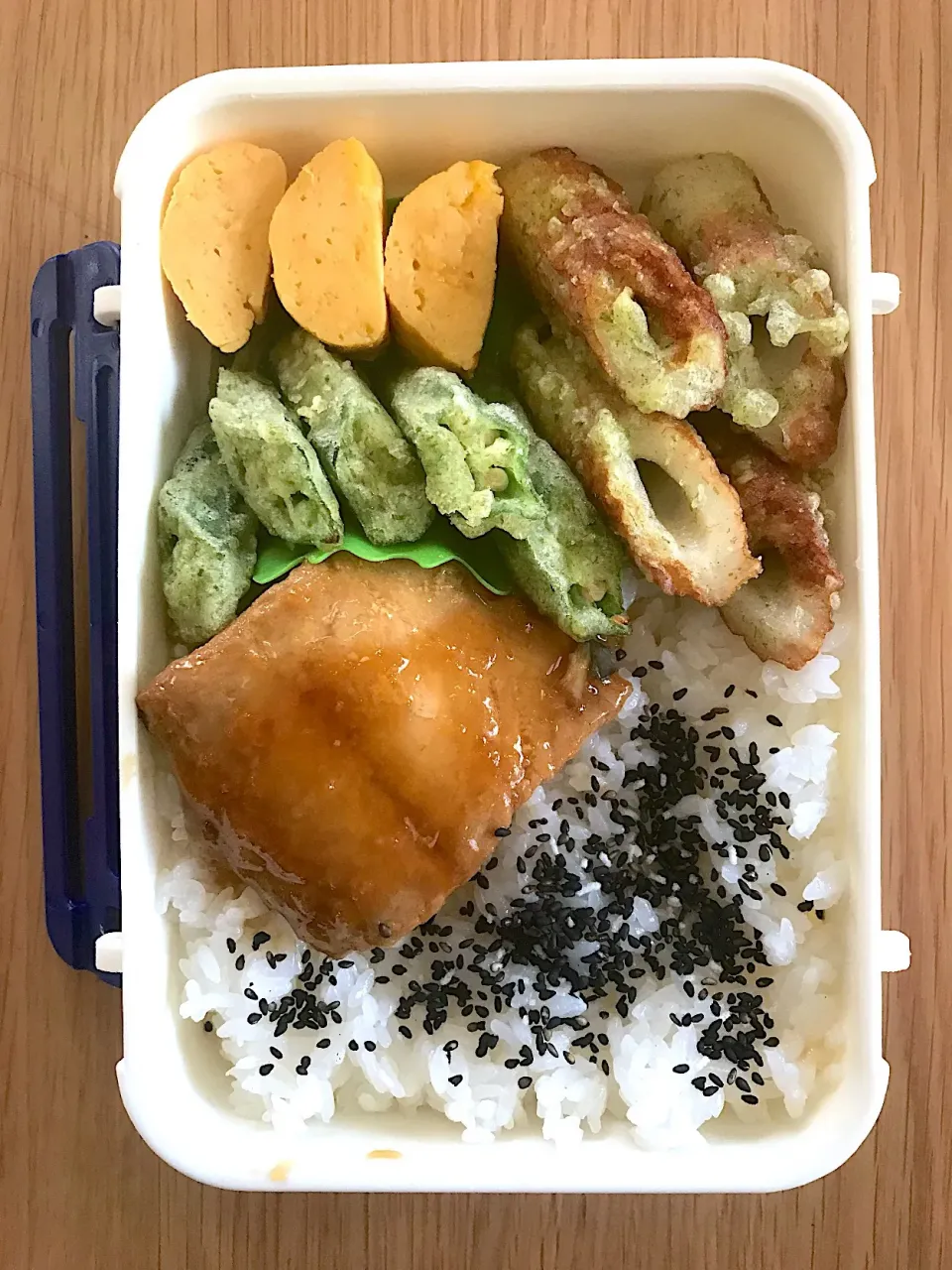 サバの味噌煮弁当|＠keicooo03さん