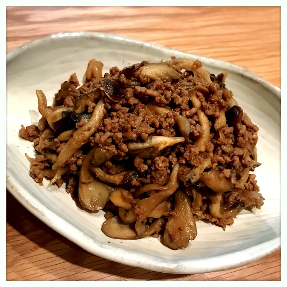 ご飯のお供。Seasoned ground meat, just eat it or with rice|toyamadaさん