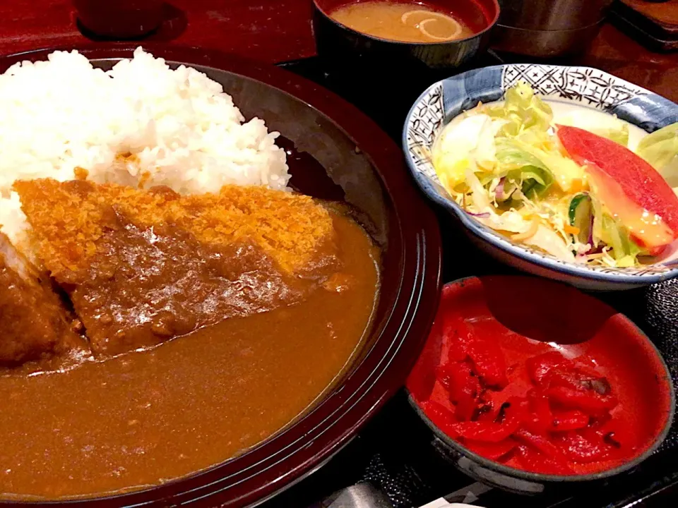 【日替定食】カツカレーを頂きました。|momongatomoさん