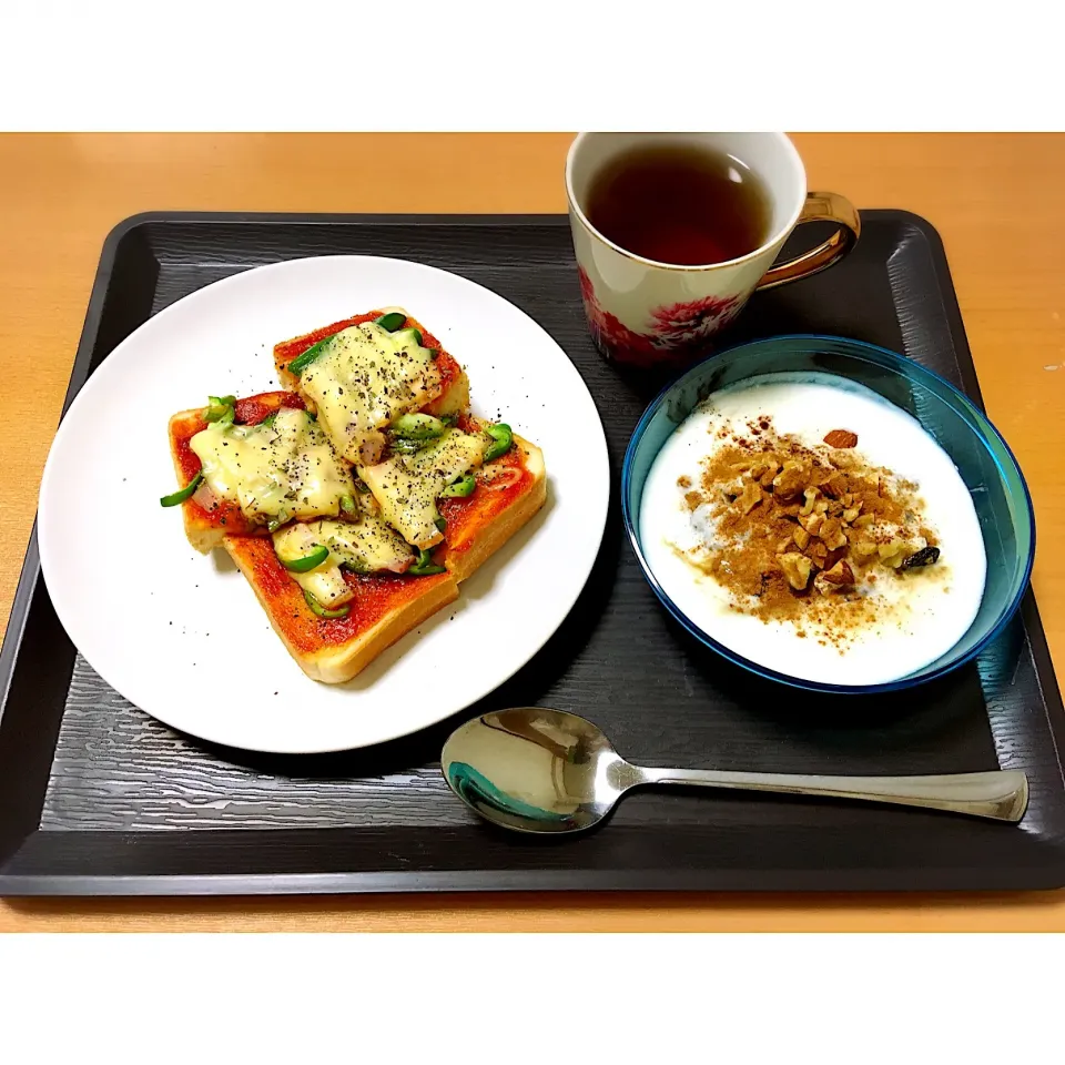 Snapdishの料理写真:朝昼兼用ご飯🌞🍽|manamiさん