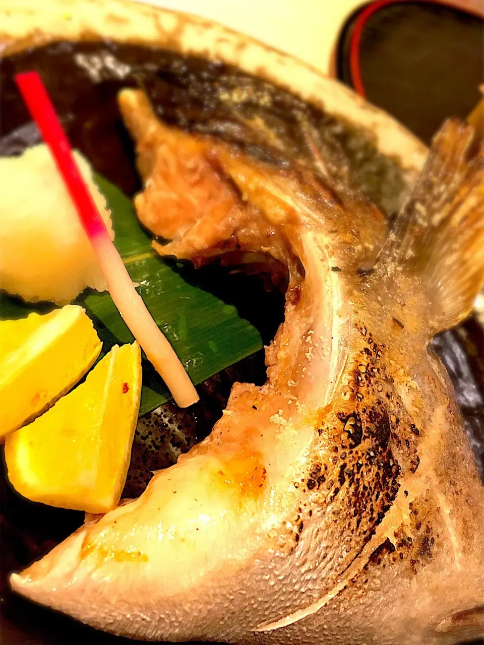 カンパチのカマ焼き🐟築地にて|あじしおさん