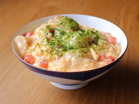 トマトと麩のとろっと卵丼|ヤマサ醤油公式アカウントさん