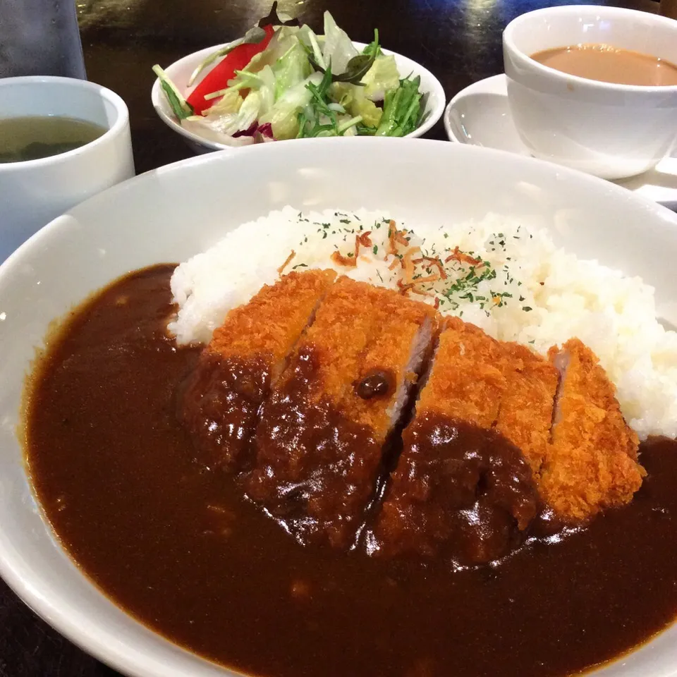 カツカレー & サラダ ランチ 2018.5.23|キラ姫さん