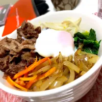 Snapdishの料理写真:ビビンバ丼|岡本愛佳さん