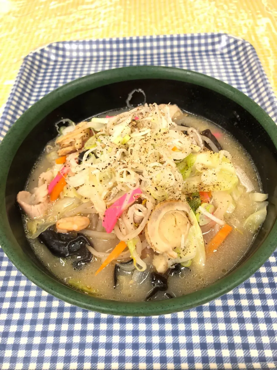 Snapdishの料理写真:厚別区役所ちゃんぽん麺🍜|nyama1さん