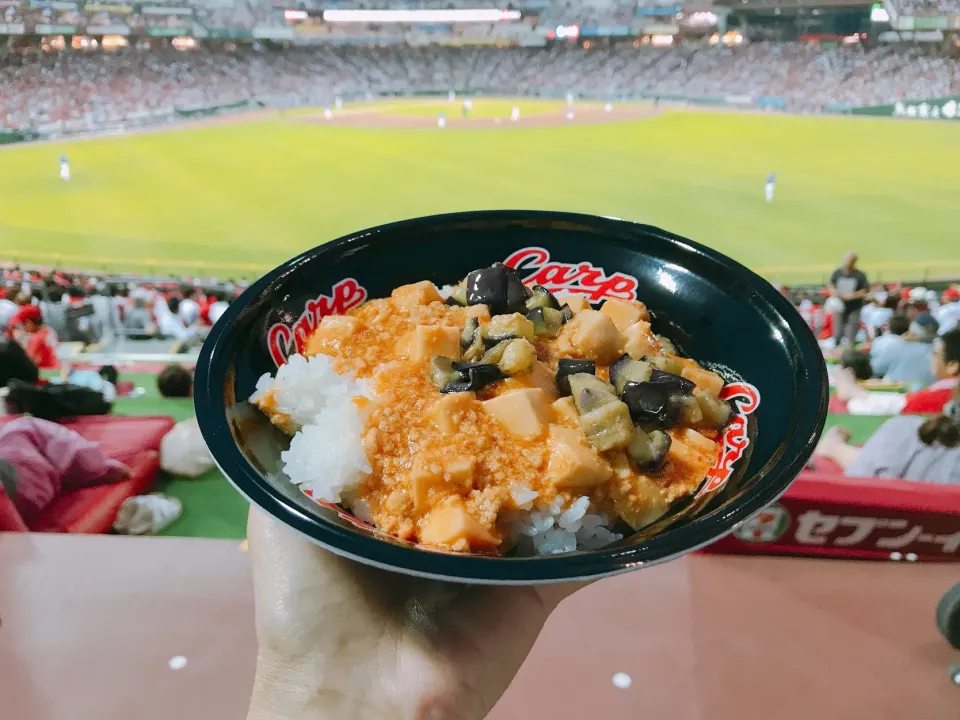 広輔の豆腐と茄子Wマーボー丼|ちゃみこさん