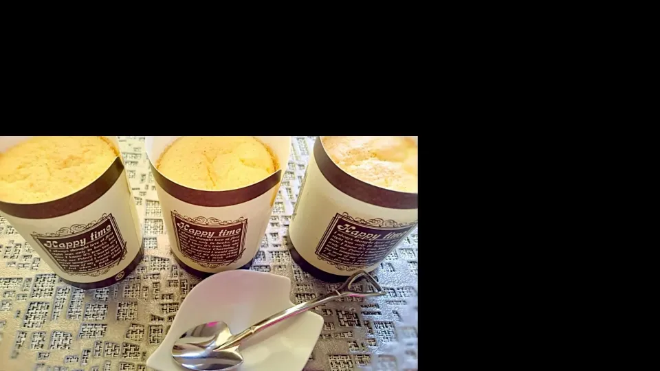 米粉 こめ油のカップシフォンケーキ☕|ハッピーさん