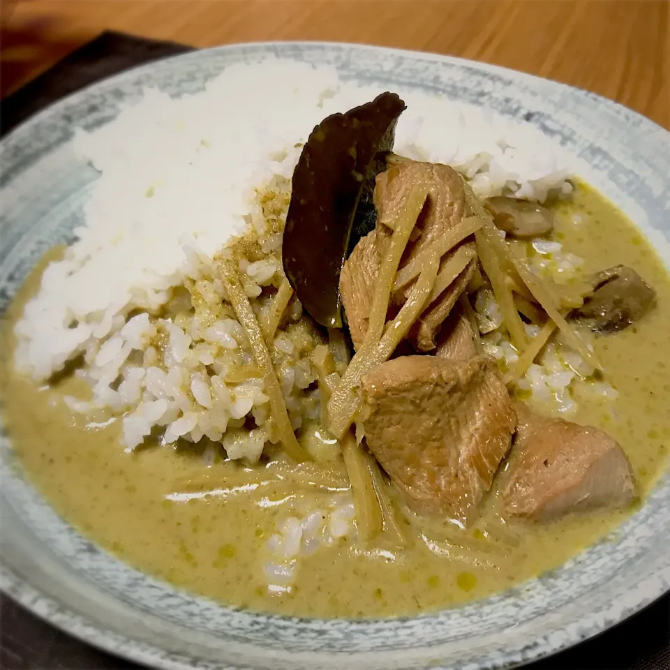 タイの お土産 レトルトカレー|&しーさん