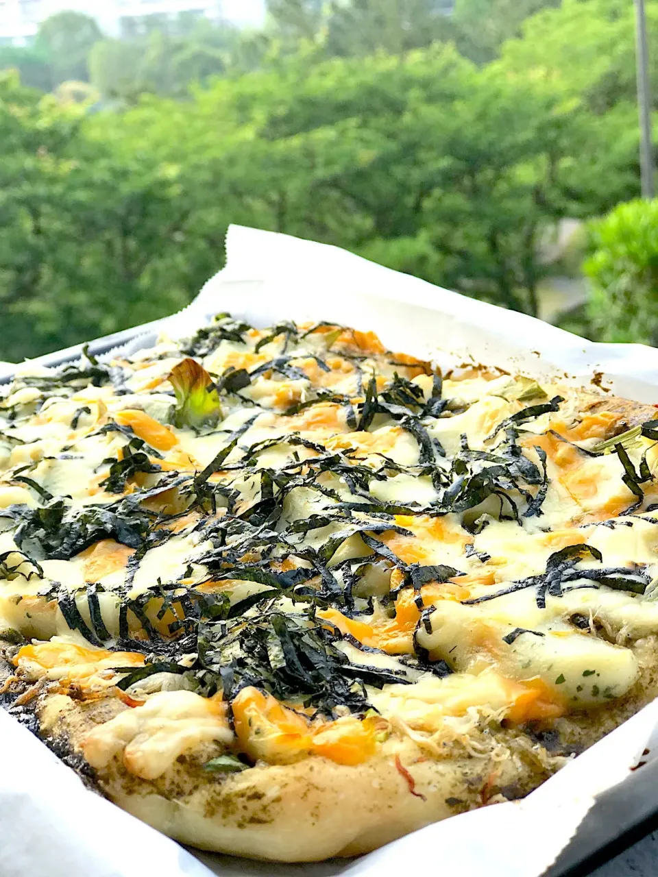 紀文のしそ入り笹かまぼこピザ🍕|シュトママさん