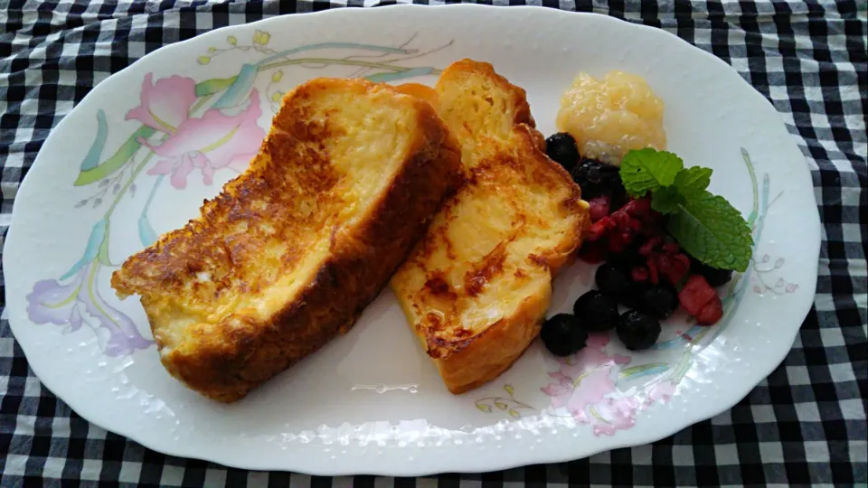 日曜日の朝ごパン🍞5/27|毎朝５時ラーⅡさん