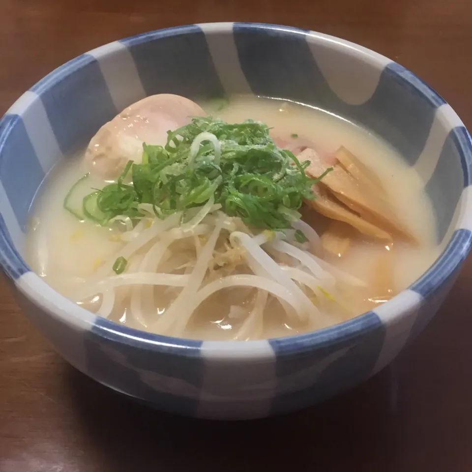 スガキヤ和風とんこつラーメン|愛ペガさん