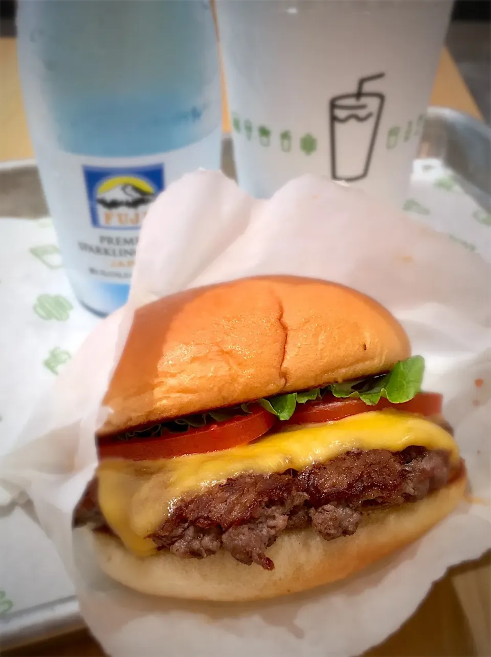 SHAKE SHACK|コーラルさん