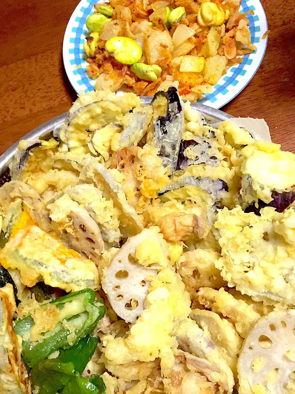 精進揚げ  茄子  蓮根   ピーマン  エリンギ 南瓜  そら豆と玉葱と桜海老|掛谷節子さん