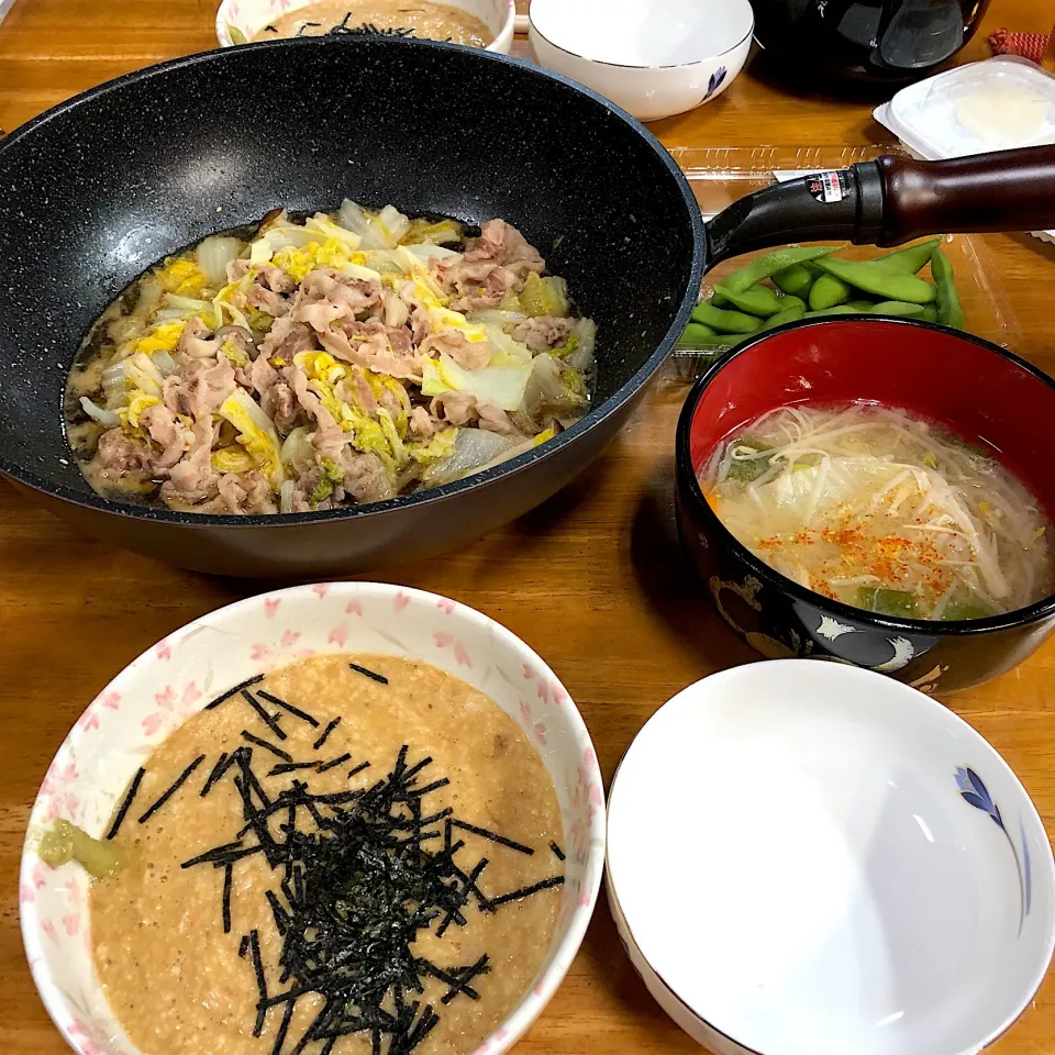 Snapdishの料理写真:やたらとご飯のススむ味！くたくた白菜のごまポン酢煮、山芋トロロ、みそ汁*\(^o^)/*|すかラインさん