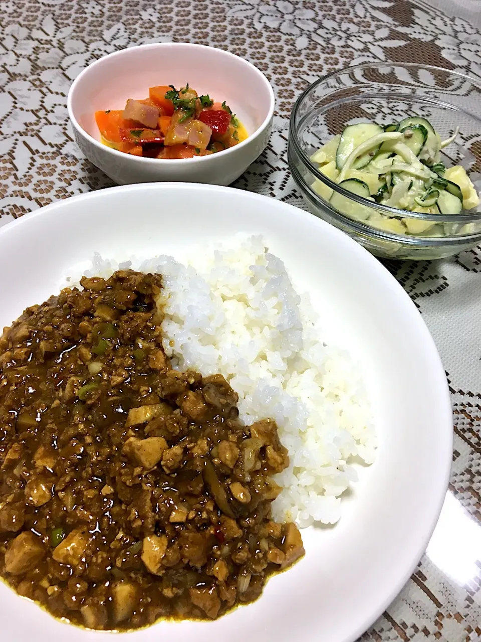 挽き肉と豆腐のカレー|ヨシヨシさん