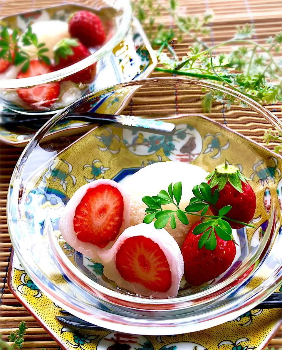 手作りアイスの雪見大福といちご餅🍓|富士子🍒🐰🍓さん