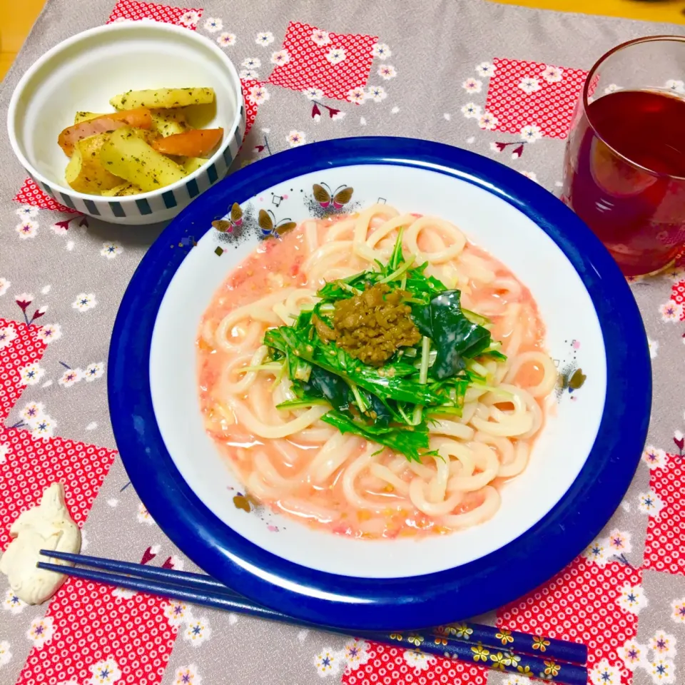 一瞬で完成！トマトクリームうどん🍅|y u iさん