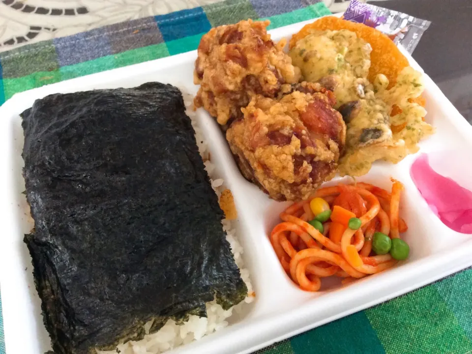 久しぶりに日本亭さんの「のり唐弁当」😋|アライさんさん