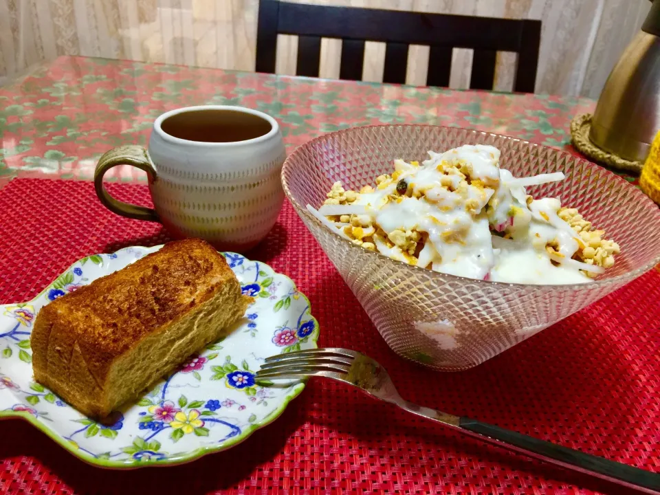 Snapdishの料理写真:しばらくは野菜が主食です|keikoさん