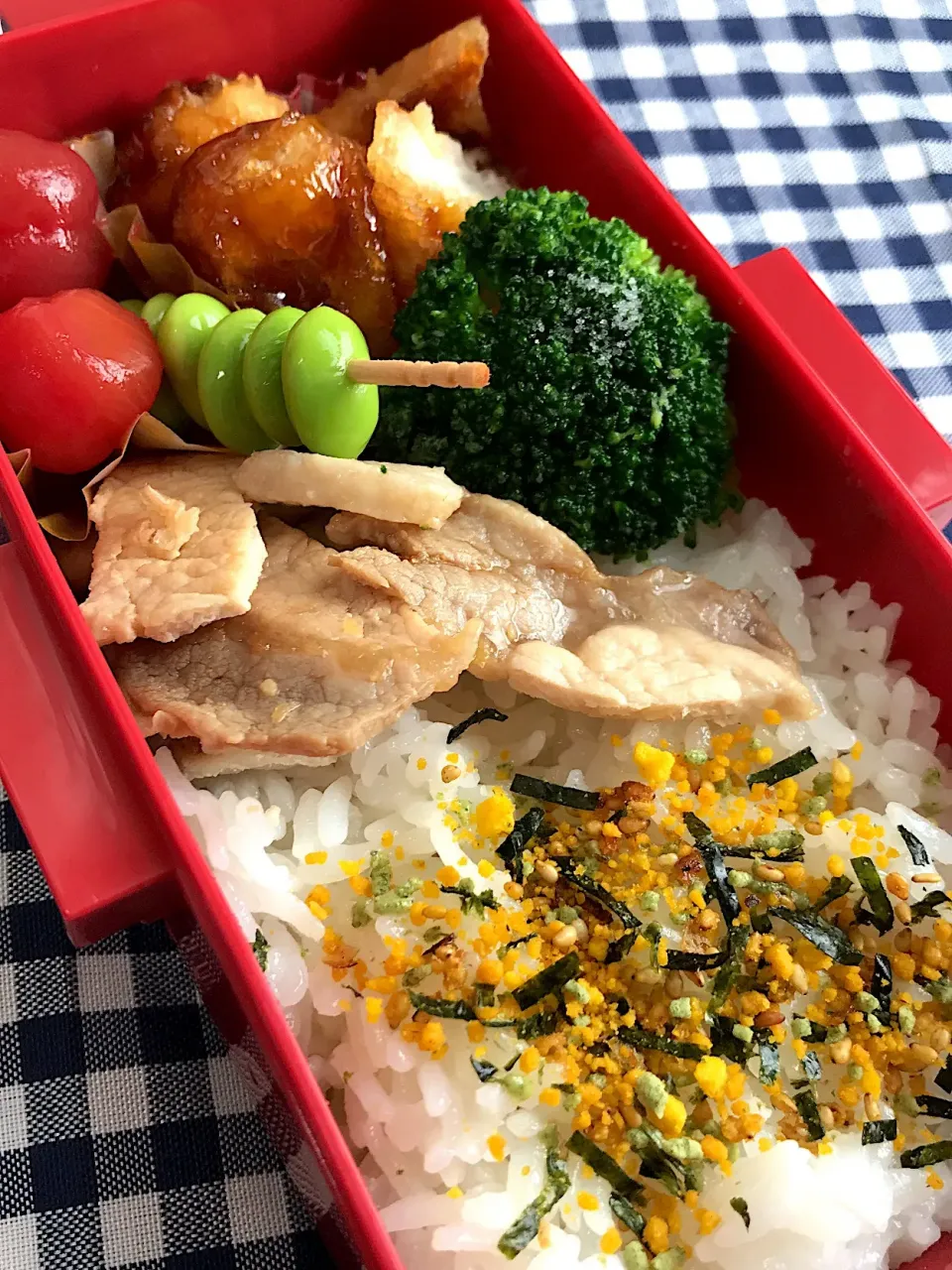 5／30お弁当 #イカ天 #トマトハチミツレモン漬け #枝豆ピック  #生姜焼き弁当 #ブロッコリー|みぽりんさん