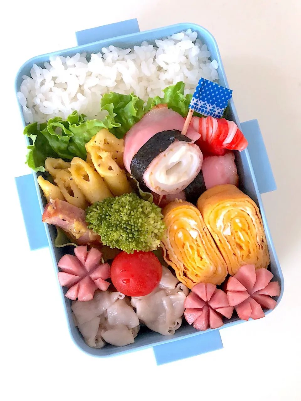 紀文のチーかまでベーコン海苔巻きお弁当♪|ikumonさん