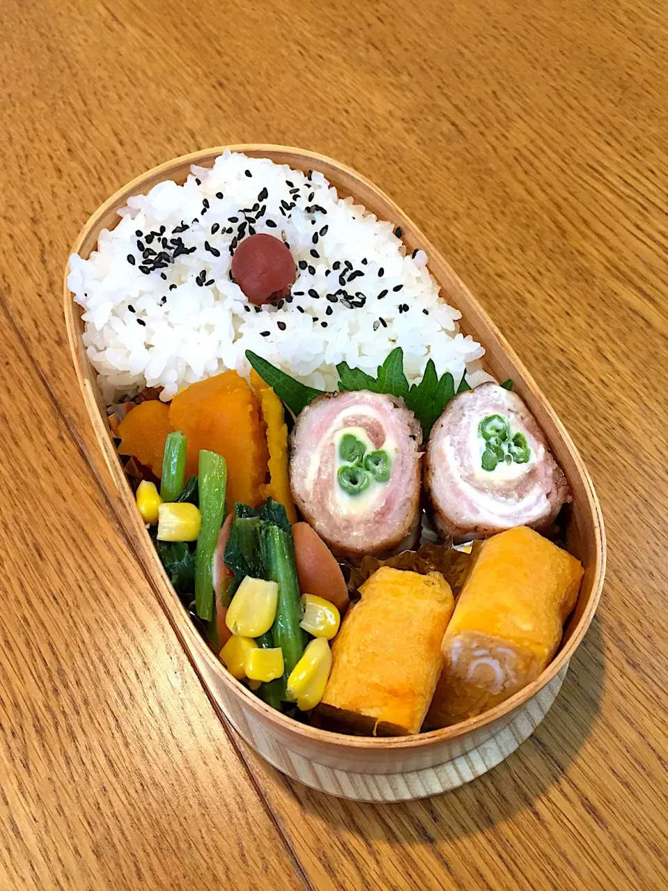 高校生息子のお弁当  隠元ハムチーズ肉巻き|まつださんさん