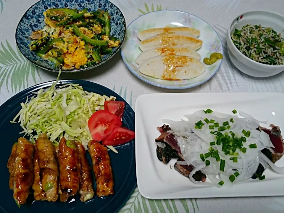 Snapdishの料理写真:☆今日の晩ごはん☆  モニターで頂いた紀文食品さんの「鯛入り笹かま」(*^▽^)/★*☆♪ありがとうございます。
ゴーヤチャンプルー   鰹のたたき   アスパラの肉巻き|hamamaさん