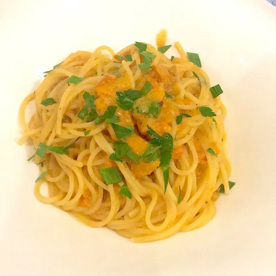 北海道産 生ウニのオイルベーススパゲティ😋🍝|yumyum😋さん