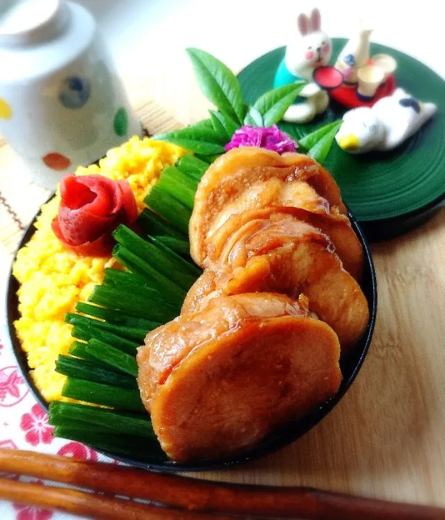 Snapdishの料理写真:鳥むねチャーシューのお弁当🍱|jusさん