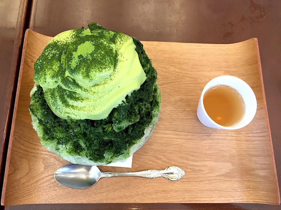 Snapdishの料理写真:抹茶エスプーマかき氷|himeさん