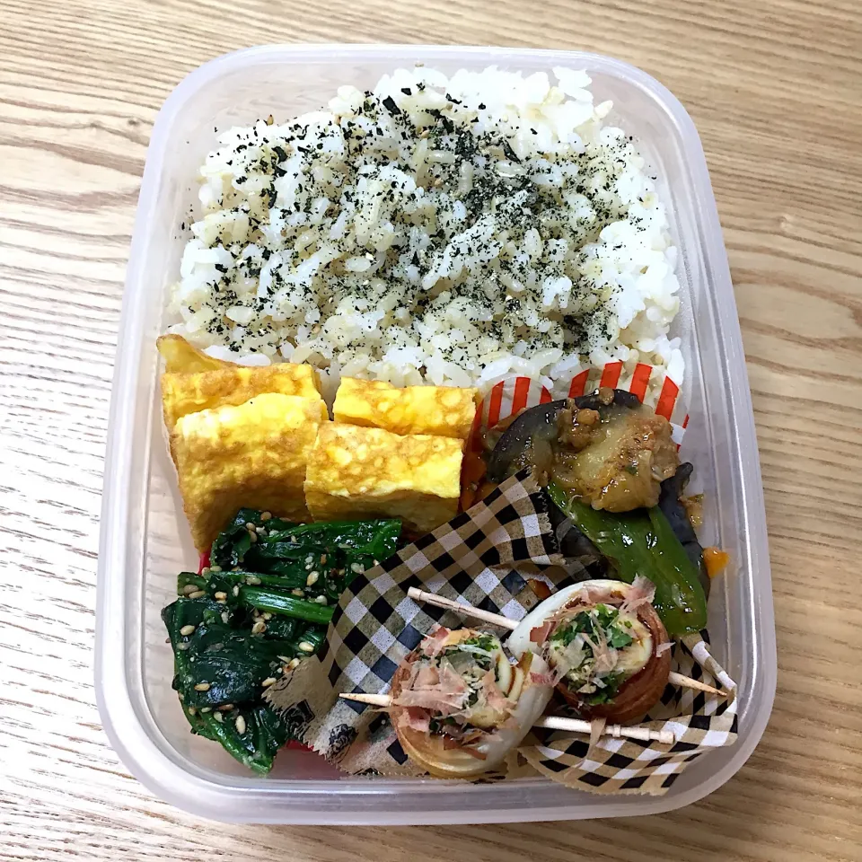 土曜日の旦那さんのお弁当☺︎ #お弁当記録  #麻婆茄子 #お好み風ちくわ|むさけんさん