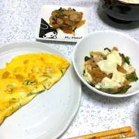 オムレツ
チーズタッカルビ
小松菜と豚肉の生姜焼き|藤井 莉穂さん