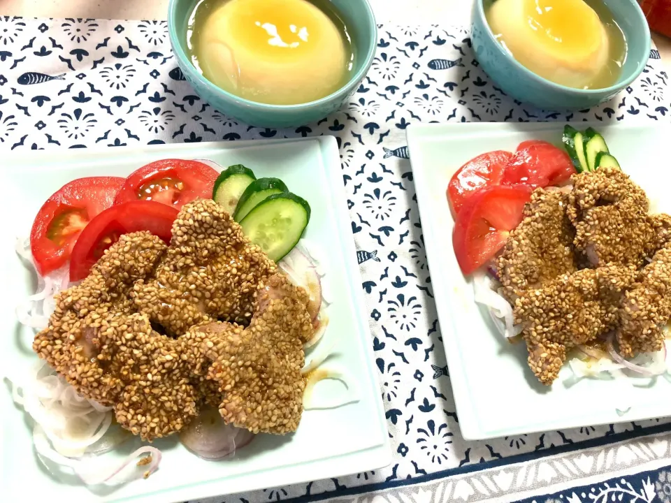 Snapdishの料理写真:豚フィレ肉のゴマまぶし焼き|Mitukoさん