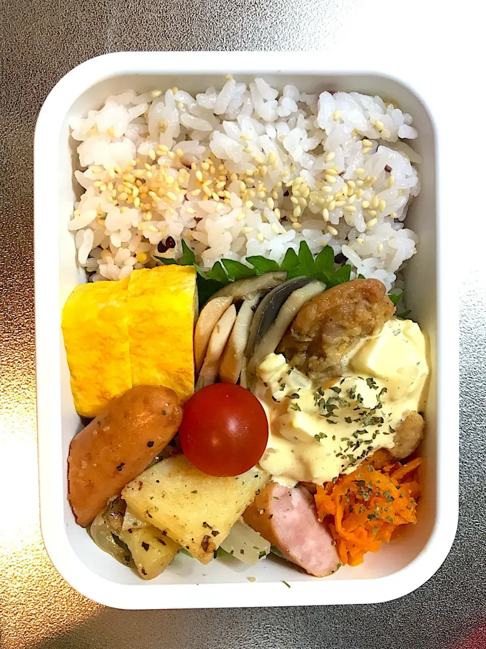 今日のお弁当🍙|hiyokology_a9さん