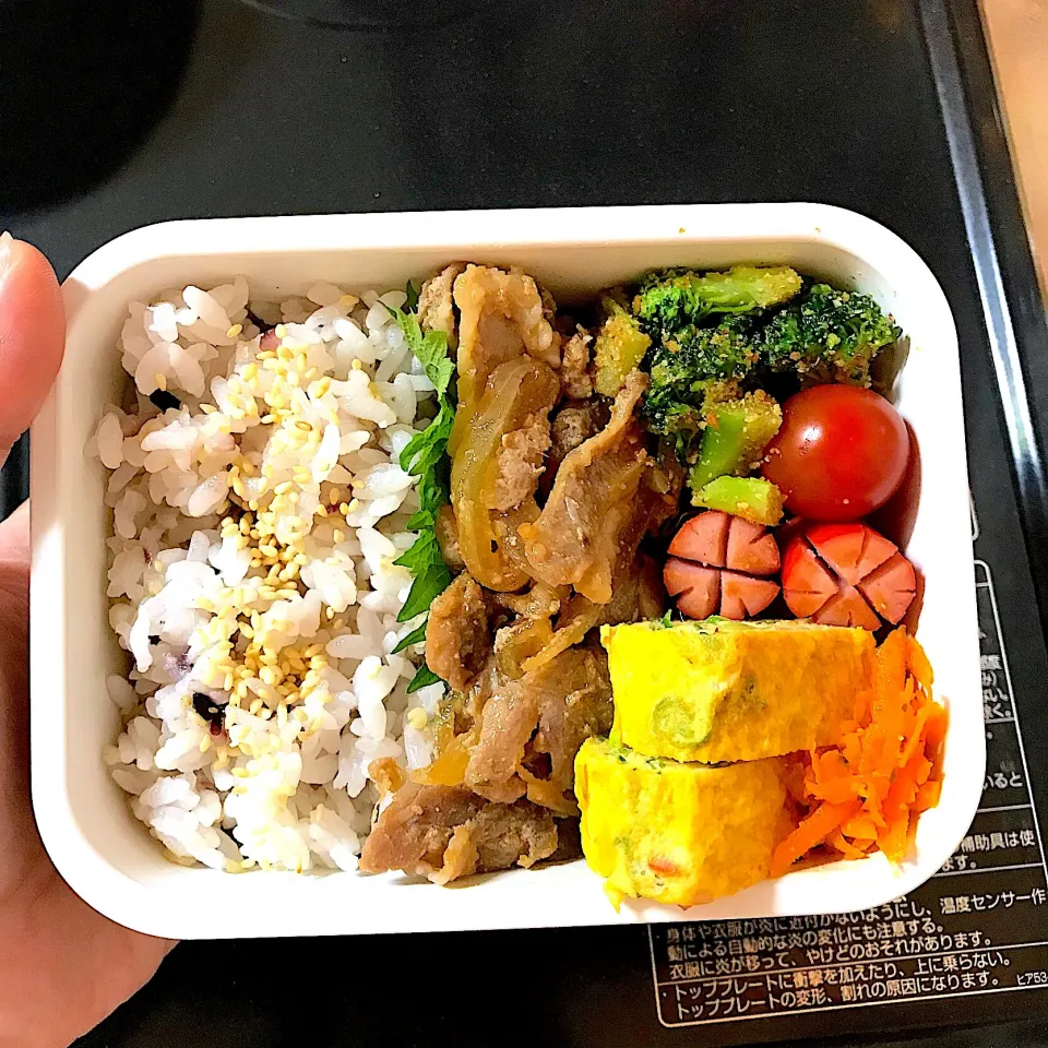 豚の生姜焼き弁当🐷|hiyokology_a9さん