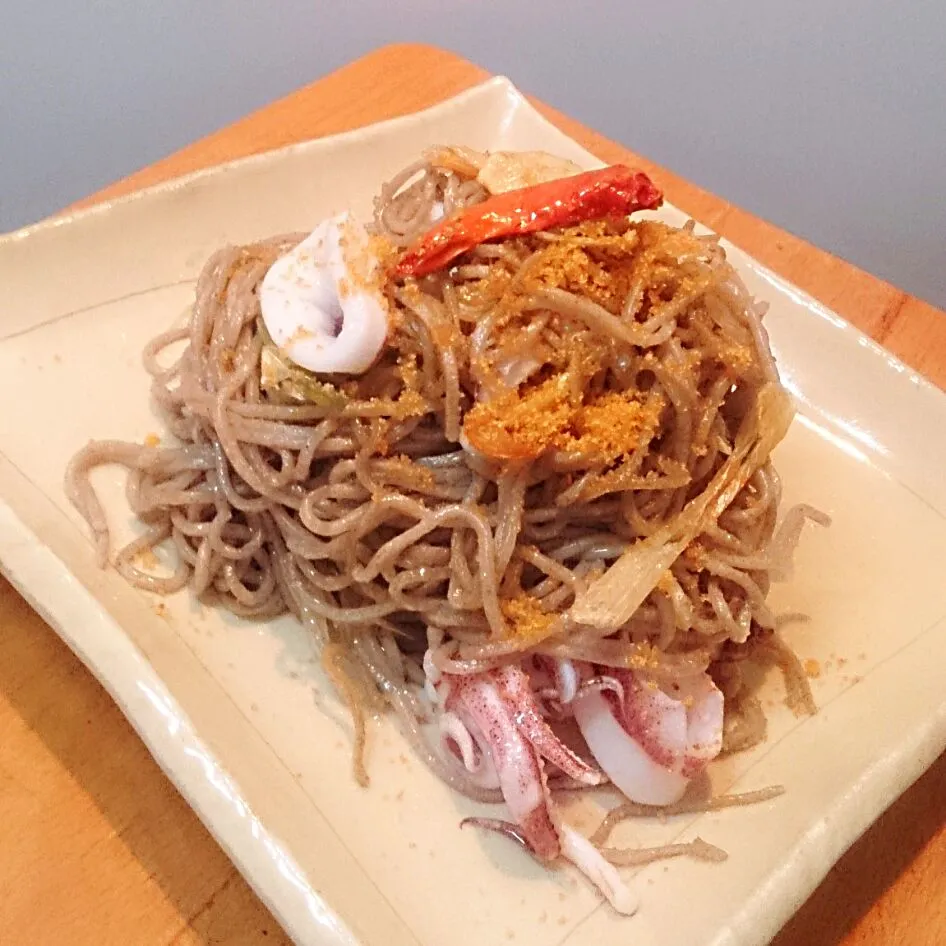 葱油deからすみとヤリイカの和蕎麦ペペロン|mi_neneco♪さん