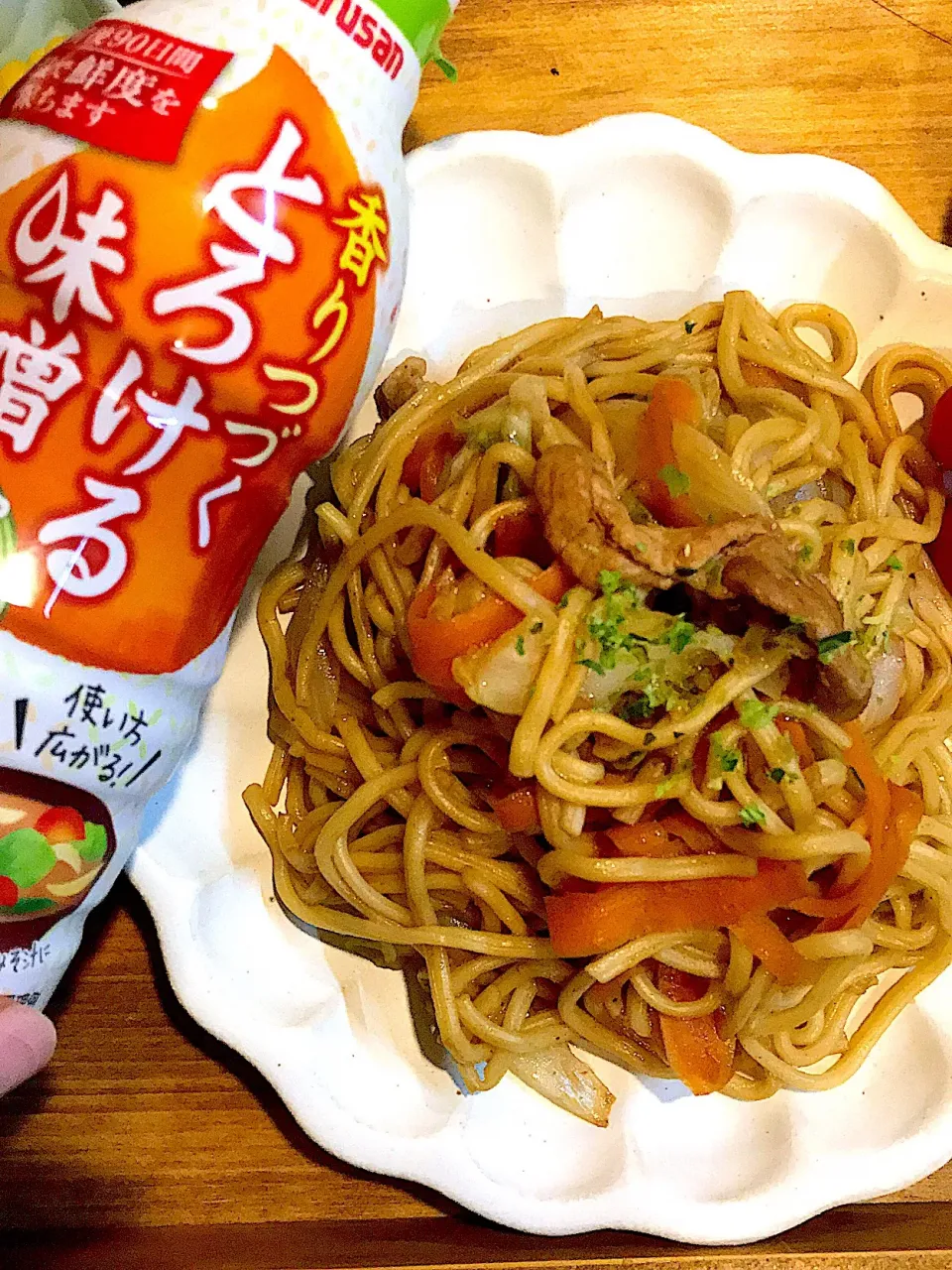 焼きそばに    #とろける味噌 でコクのある焼きそば 出来ました😊|さえちゃんさん