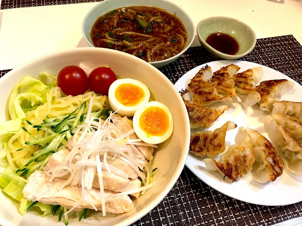 #ラーメンサラダ 
 #餃子 
#もやしの麻婆|ゆぺこさん