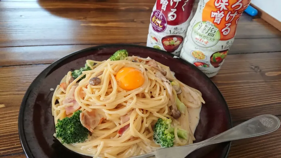 Snapdishの料理写真:味噌クリームカルボナーラ風パスタ|ankoさん