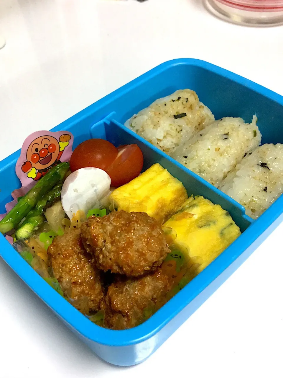 Snapdishの料理写真:初めての息子弁当🍙一歳8ヶ月|たもままさん