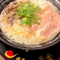 豚骨ラーメン|たかさん