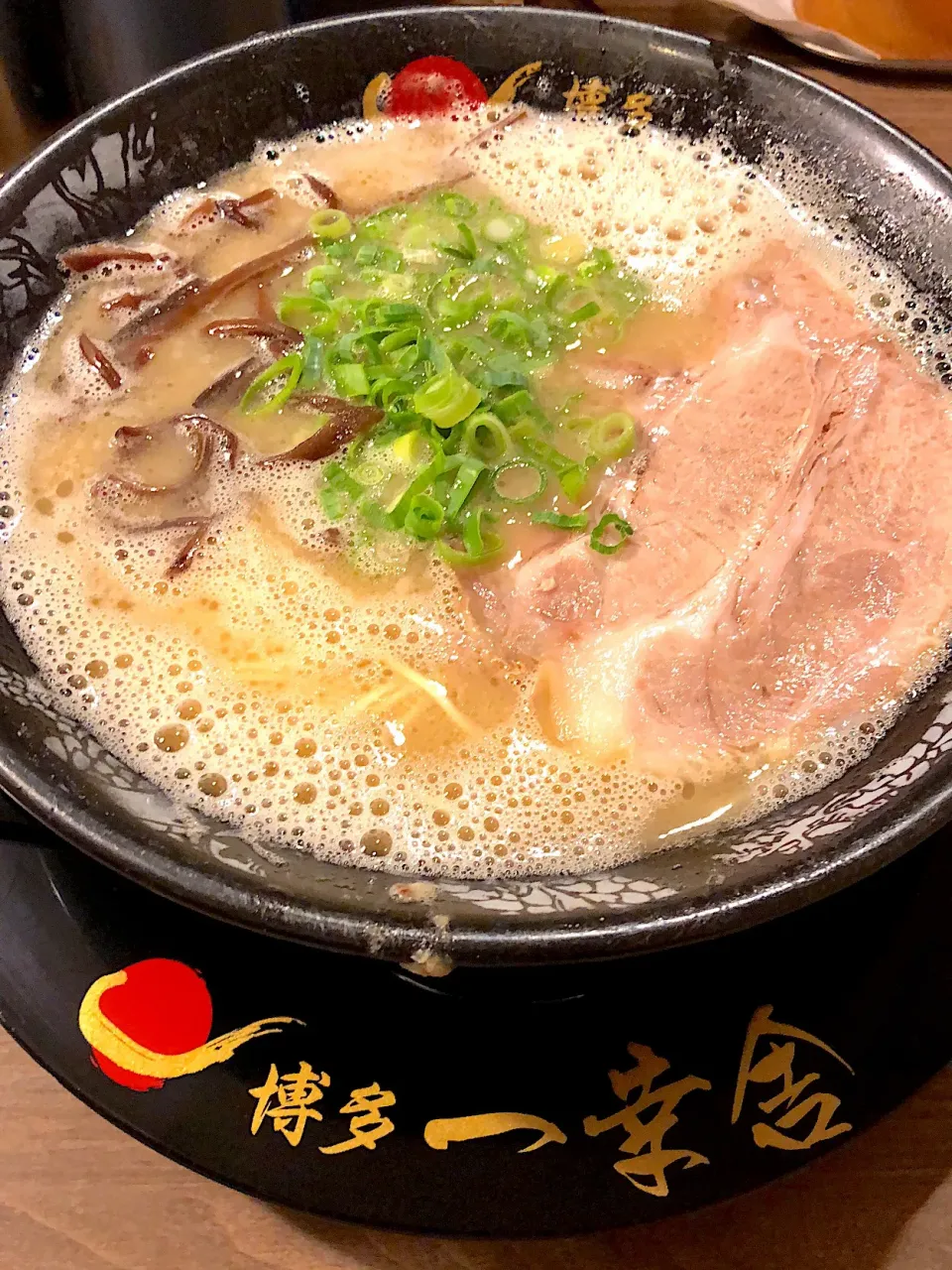 豚骨ラーメン|たかさん