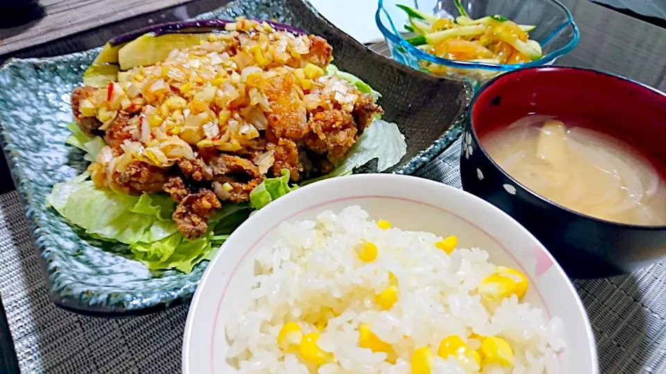 とうもろこしご飯、油淋鶏、中華クラゲ|サトリさん