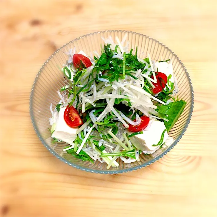 プチ！プチ！海藻麺入りの豆腐サラダ|えみこさん