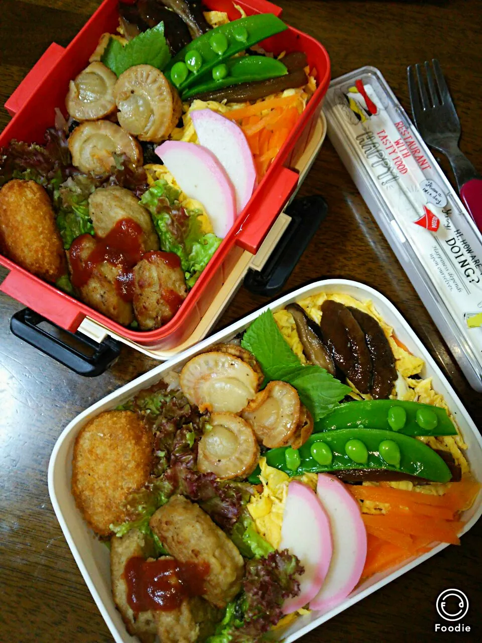 Snapdishの料理写真:娘、私弁当🍱
  すしのこで
ちらし寿司😃|miimiさん