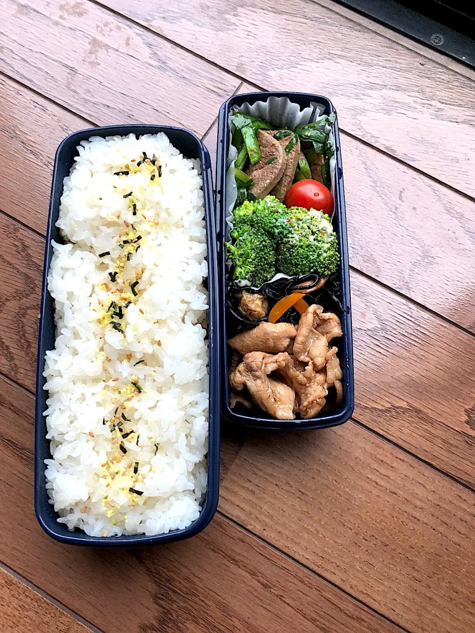 ニラレバ炒め弁当|弁当 備忘録さん